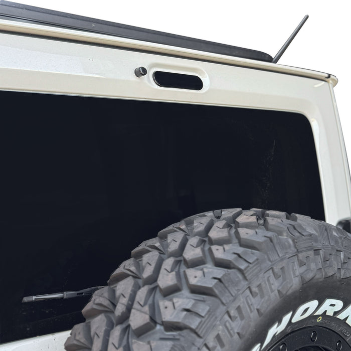 Suzuki-Jimny-Rear-Brake-Light