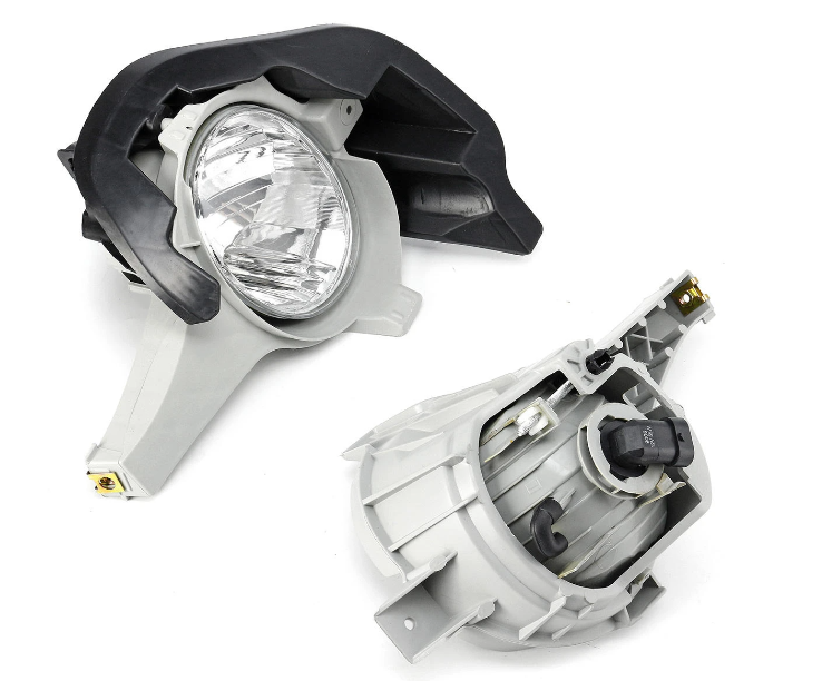 Toyota Hilux Legend 45 Foglight, Harness & Plastic Housing 2011+