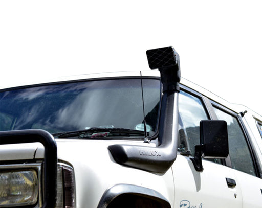 Toyota-Hilux-Snorkel