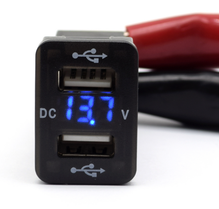 Toyota Hilux 2012 - 2015 Dual 2.1 Amp USB And Voltmeter