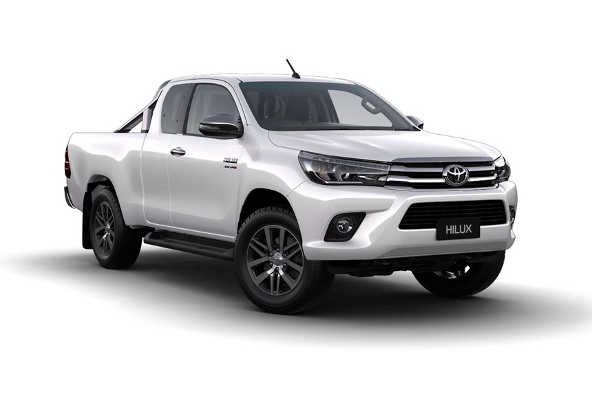 Toyota-Hilux-Accessories-Revo-GD-6-Legend-