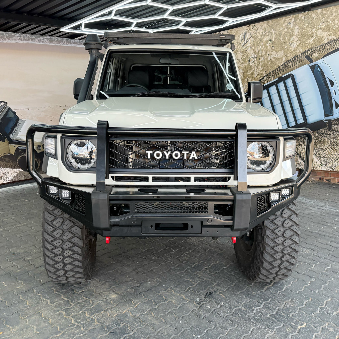 Toyota Land Cruiser Front Bumper 70 Series