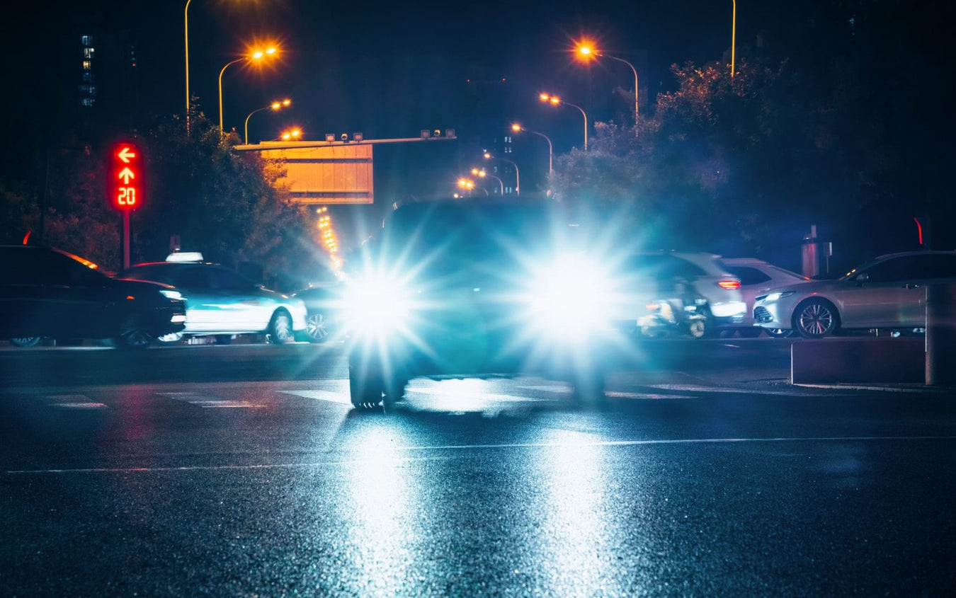 Toyota-Hilux-Head-Lights