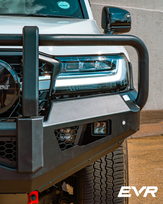 Toyota Land Cruiser 300 EVR Front Bumper Roam Series 2021+