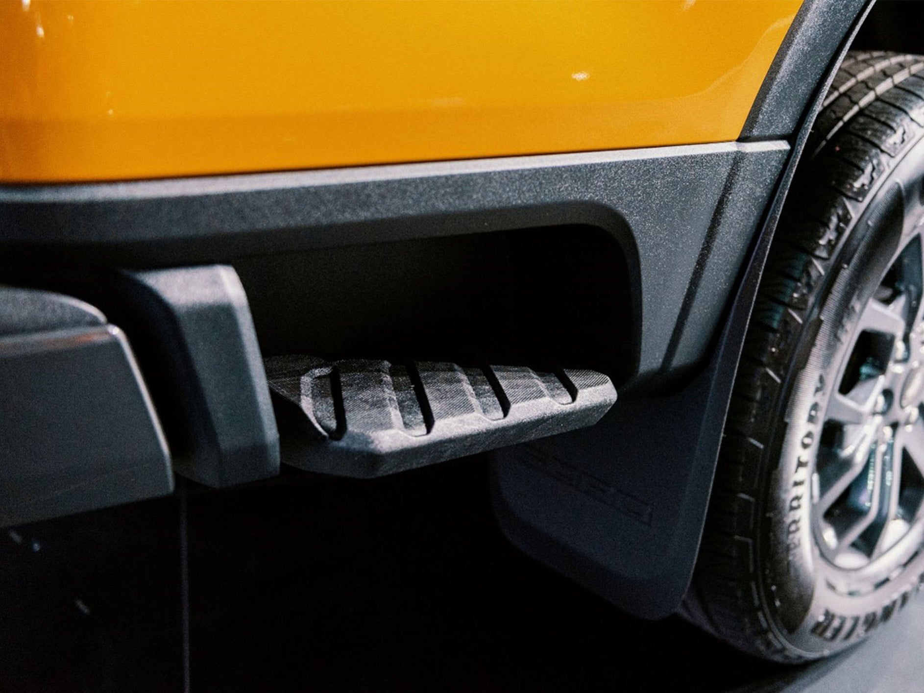 Ford Ranger Next Gen Rear Side Step 2022+ — Evorevo4x4