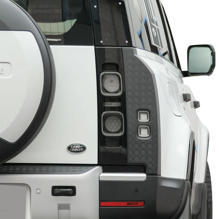 Land-Rover-Defender-Taillights