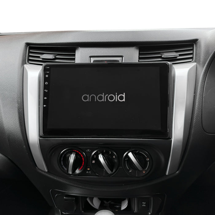 Nissan Navara Multimedia Radio 2016+ Free Reverse Camera