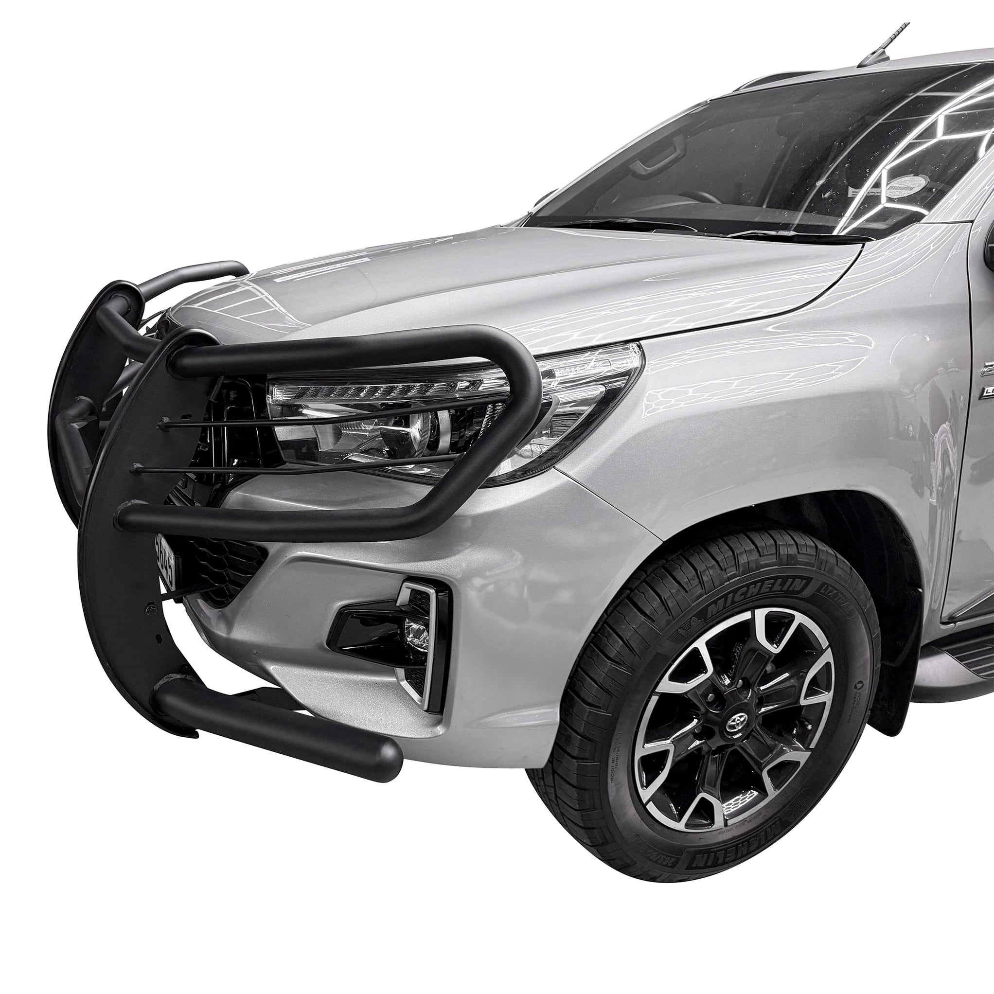 Toyota Hilux Bush Bar 2016+ — Evorevo4x4