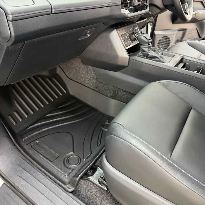 Toyota Hilux Travo Rubber Mats Automatic 2026+