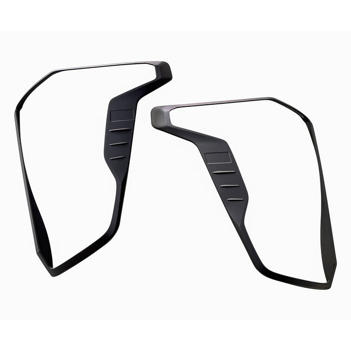 Toyota-Hilux-Travo-Tail-Light-Trims