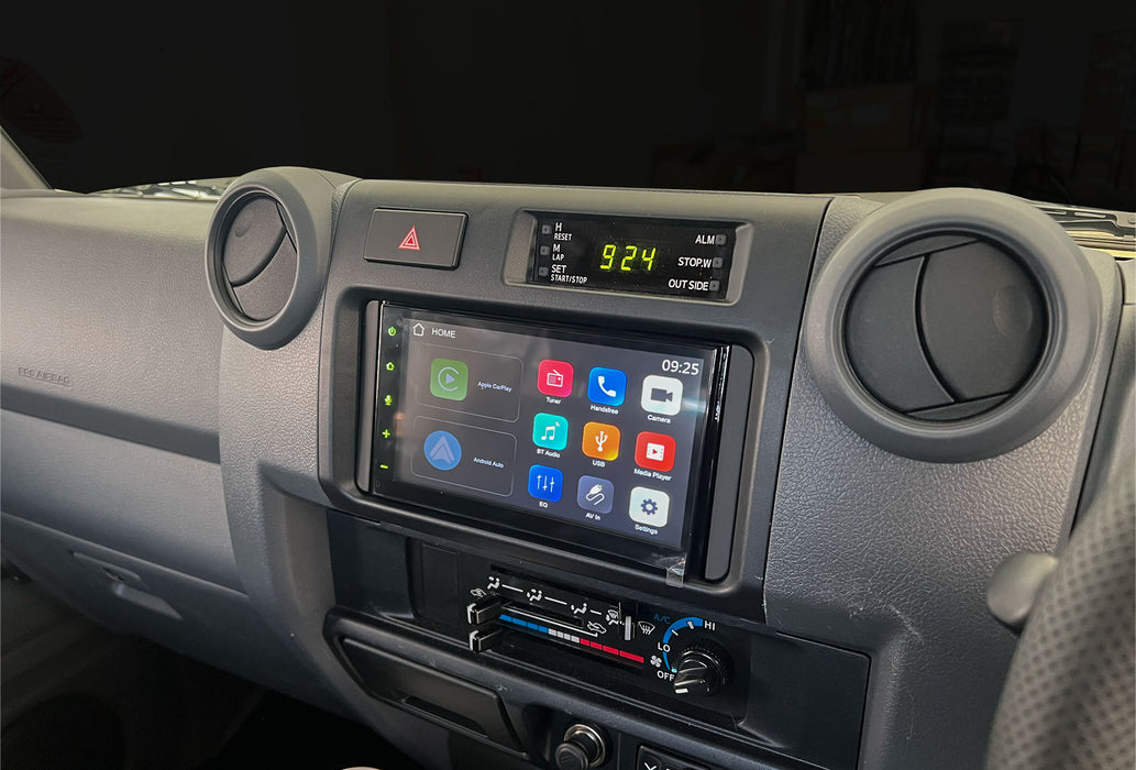Toyota Land Cruiser OneNav Radio 70 Series Classic Series — Evorevo4x4