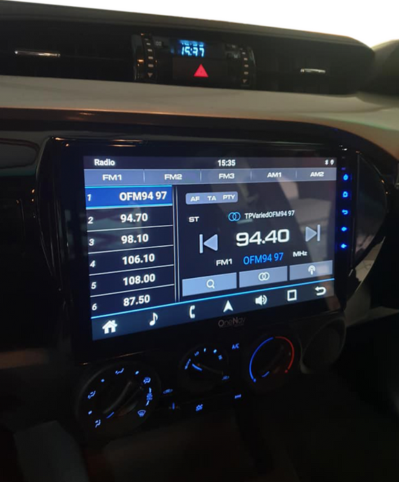 Toyota Hilux OneNav Radio 2016 - 2019 + Free Reverse Camera