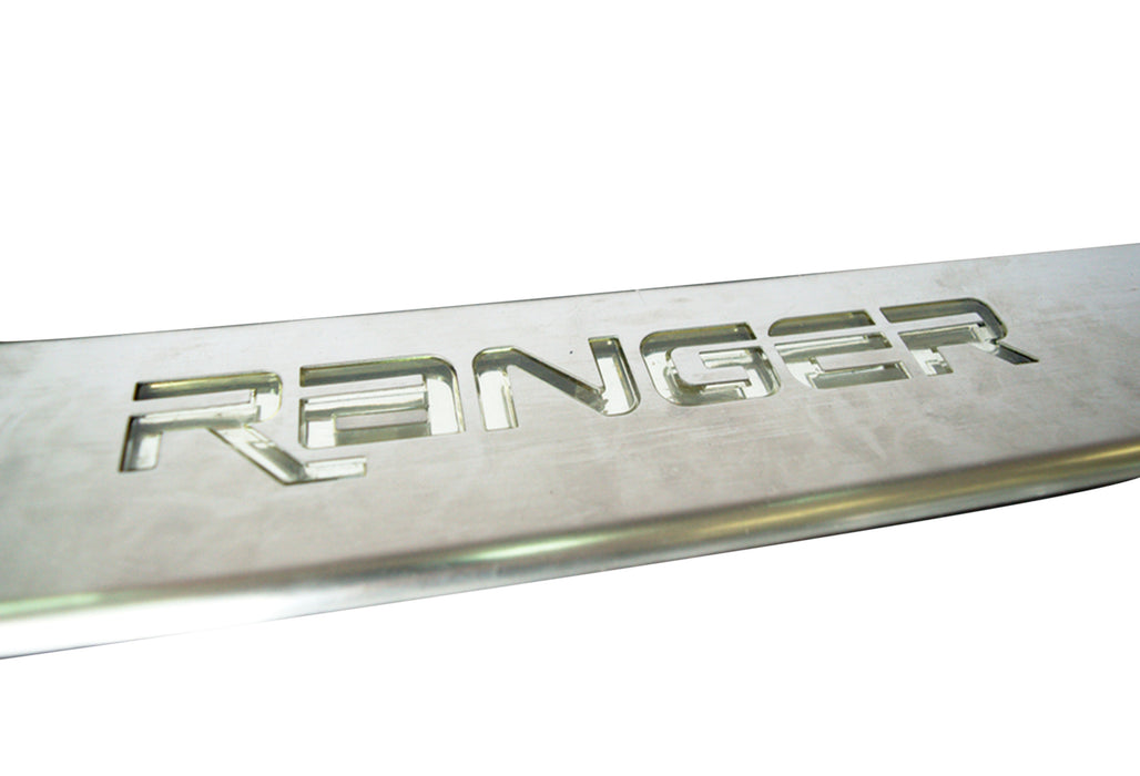 Ford Ranger 2012+ Scuff Plates with Leds