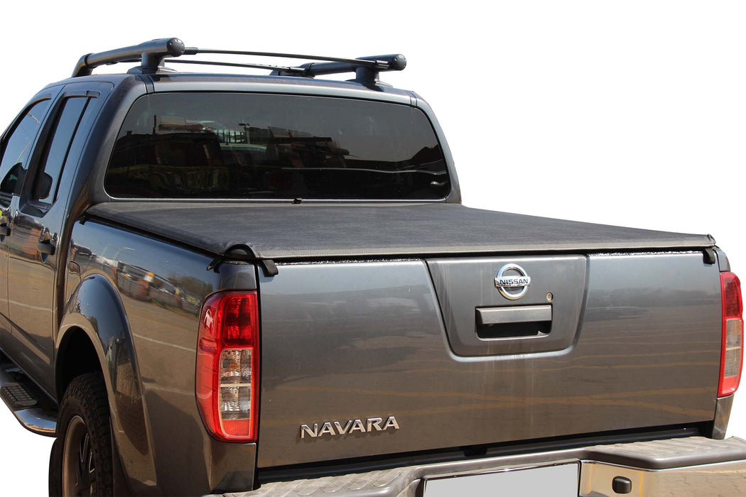 Nissan-Navara-D4-Tonneau-Cover-Back